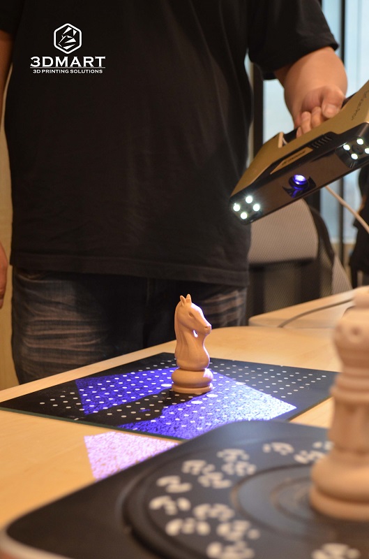 3DMART - 3D掃描器測(cè)試 EinScan 3D 掃描中