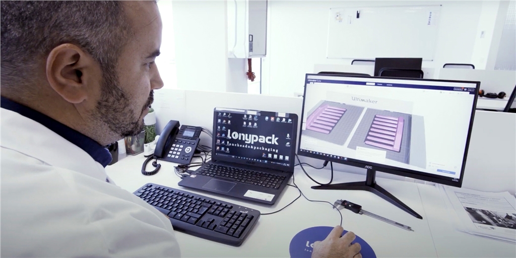 工業(yè)工程師在 UltiMaker 合作夥伴 Sicnova 和經(jīng)銷商 Cosomo 3D 的幫助下開(kāi)發(fā)了 4 個(gè)關(guān)鍵應(yīng)用程式