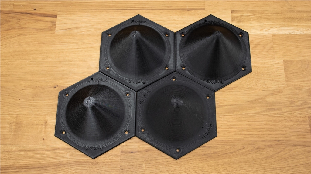 FuzNuz 馬匹設備的模塊化抓癢器 FuzNuz 馬匹設備的模塊化抓癢器