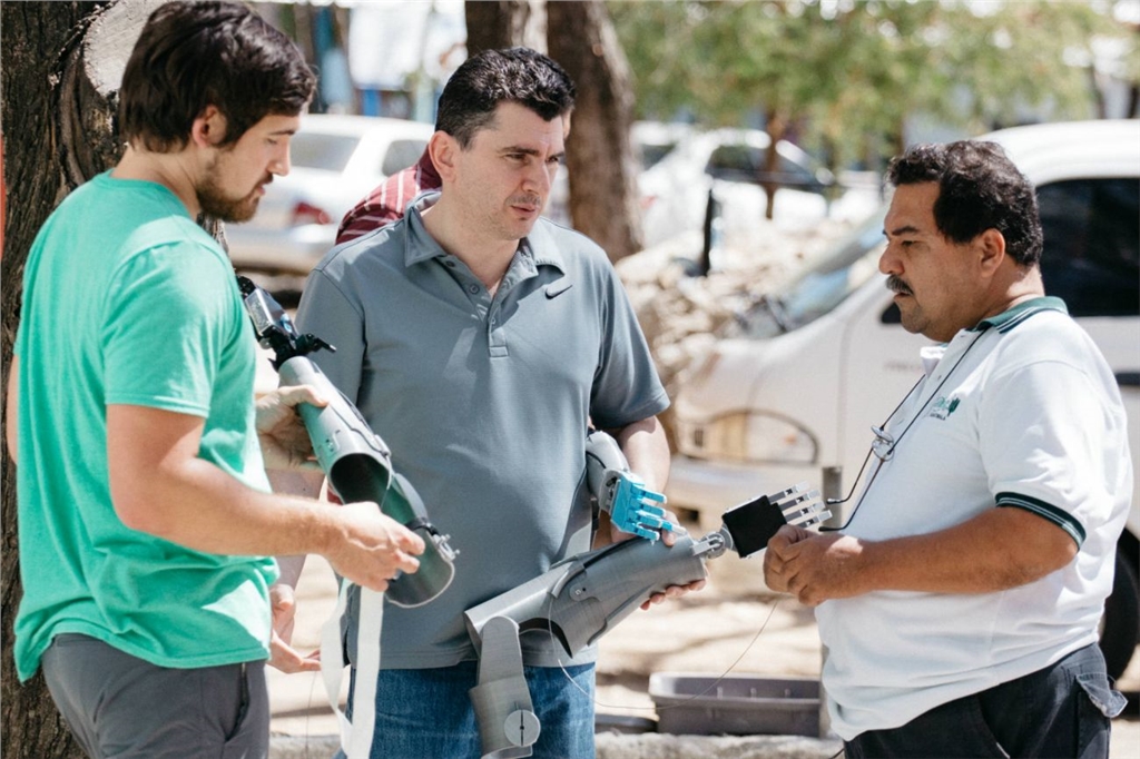 Victoria Hand計(jì)畫(huà)