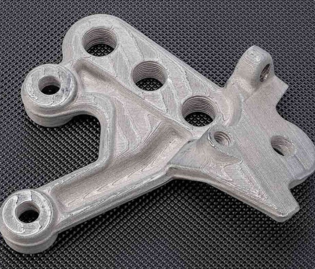 Ultimaker 金屬擴(kuò)展套件製成品